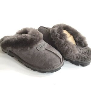 🖤 UGG Coquette Slippers